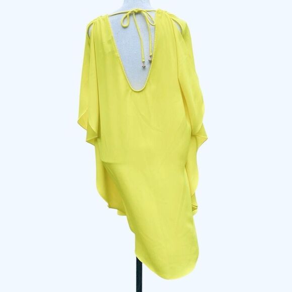 Trina Turk Bright Yellow Cape Poncho Dress L V-Neck Batwing Sleeve Recycled Poly - Picture 3 of 5